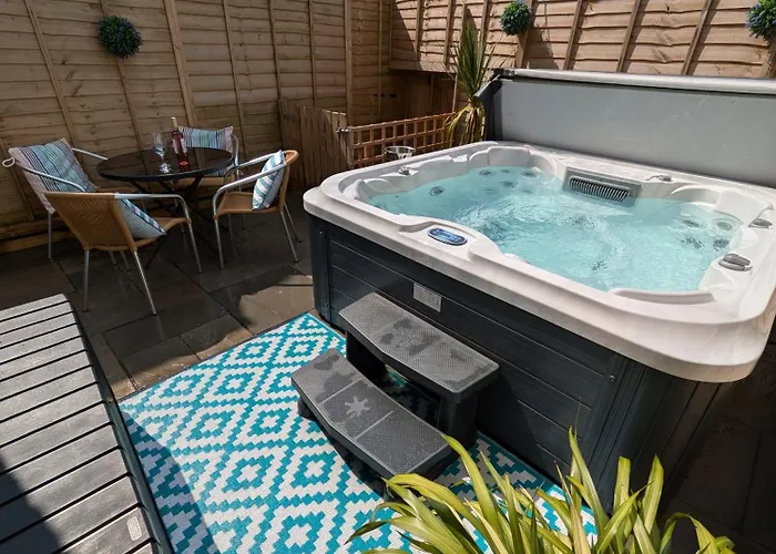 Seaside Escapes - With Relaxing Hot Tub! Nyaraló Scarborough